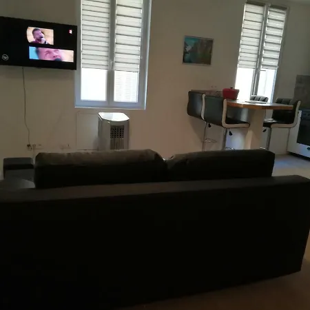 T3 Place Sadi Carnot דירה לה קיוטאט